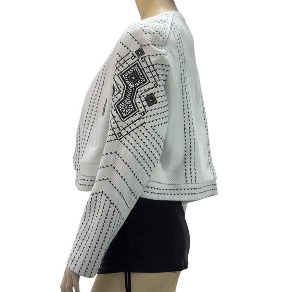 Nygard Womens Aztec Pattern White & Black Cropped Jacket Size L - Picture 3 of 11